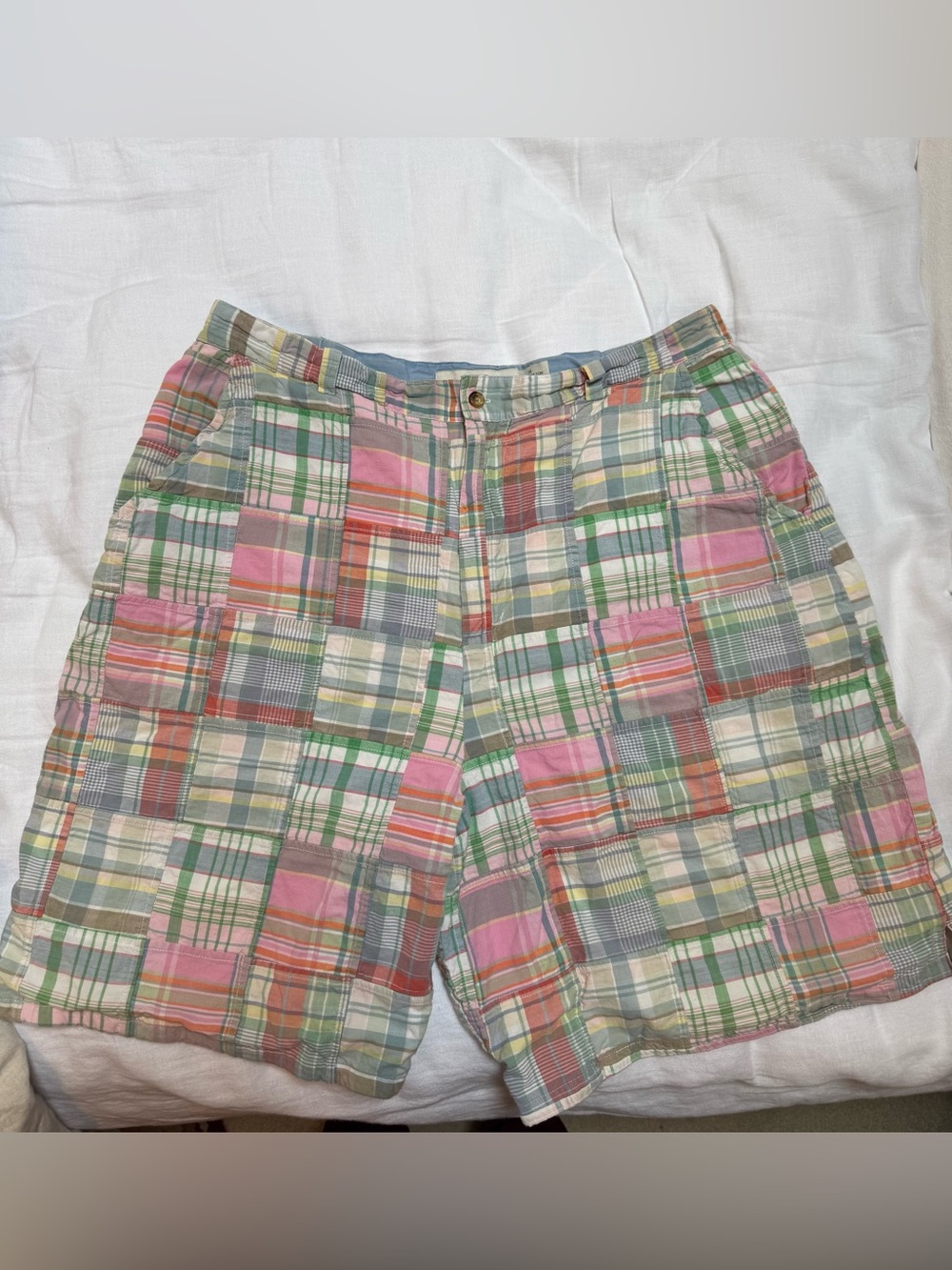 Orvis Women’s Madras shorts. Size 14